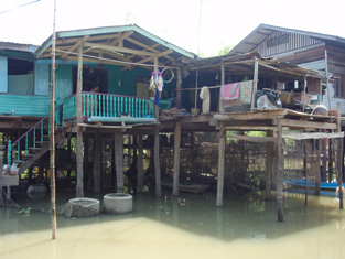 水害頻発地域の住居